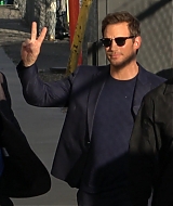 02.jpg